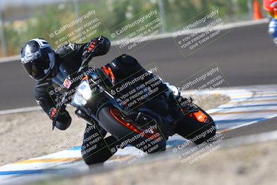 media/Sep-20-2025-TrackDaz (Sat) [[27f0cde673]]/A Group/2pm (Turn 9)/